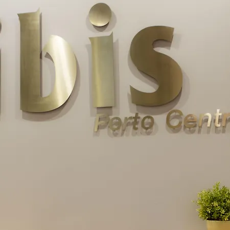 Ibis Centro Sao Bento 2*