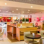 Ibis Centro Sao Bento 2*