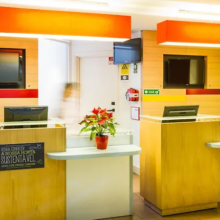 Ibis Centro Sao Bento Porto