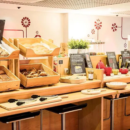 Ibis Centro Sao Bento Otel Porto
