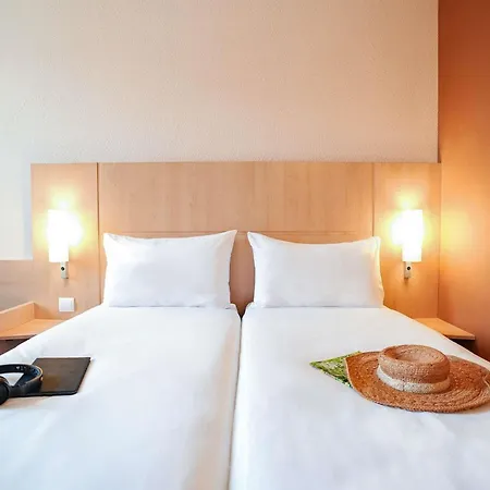 Hotell Ibis Centro Sao Bento Oporto