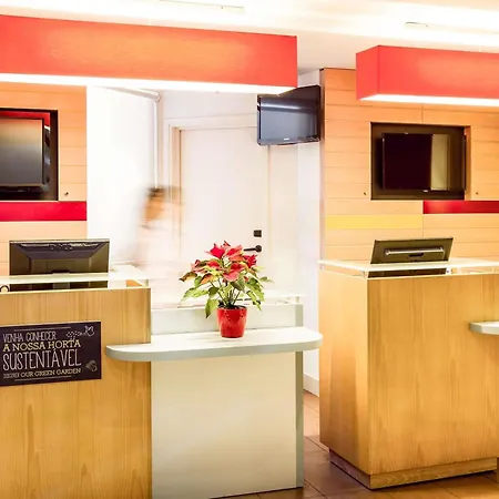 Ibis Centro Sao Bento Oporto