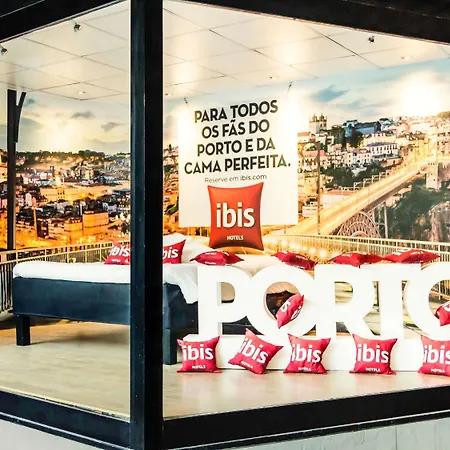 מלון Ibis Centro Sao Bento פורטו