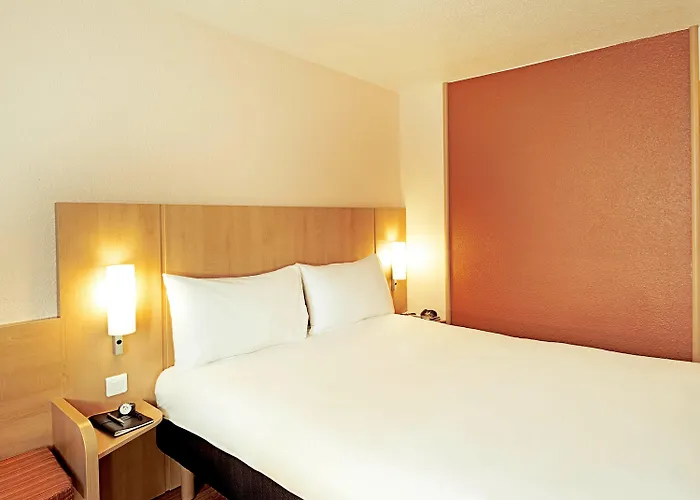 Ibis Centro Sao Bento 2*