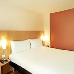 Ibis Centro Sao Bento 2*