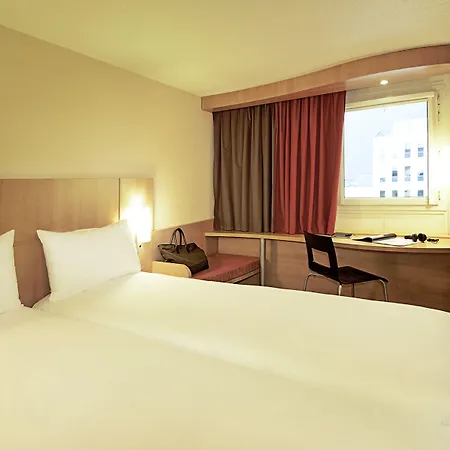 Ibis Centro Sao Bento Отель