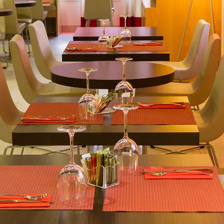 Ibis Centro Sao Bento Отель