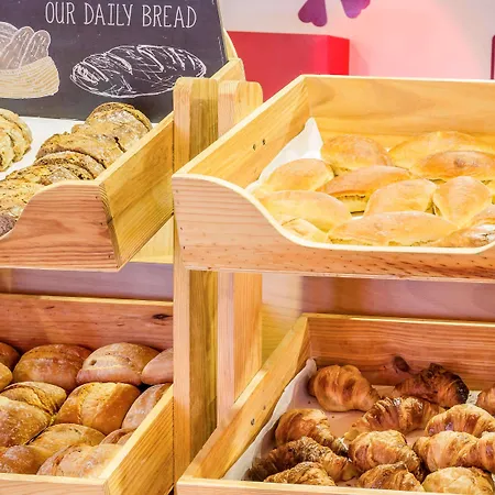 Ibis Centro Sao Bento Porto