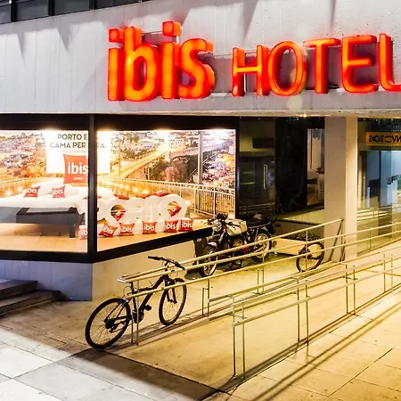 Отель Ibis Centro Sao Bento Порту